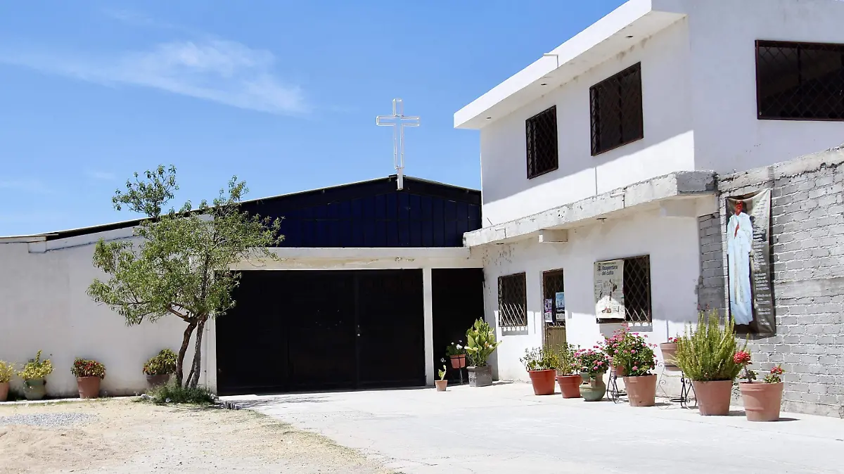 TEMPLO DE MARIA NIÑA - Fco Meza - El Sol de León (1)